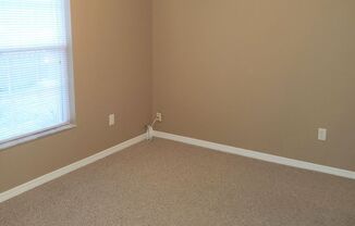 2 beds, 2 baths, $1,400