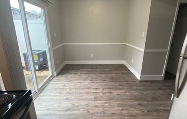 2 beds, 1.5 baths, 1,060 sqft, $1,445, Unit E2