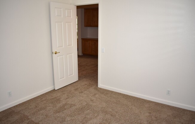 469 ANACAPA DR