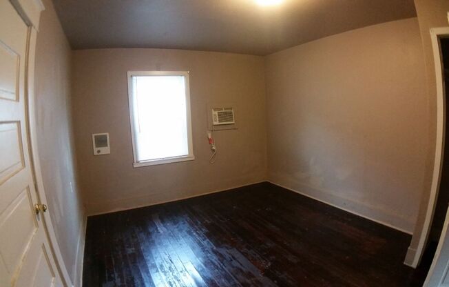 2 Bedroom House Near Downtown OKC