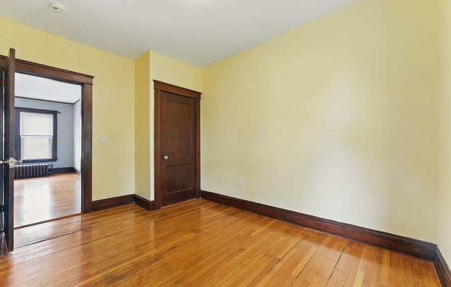 466 LOCUST ST