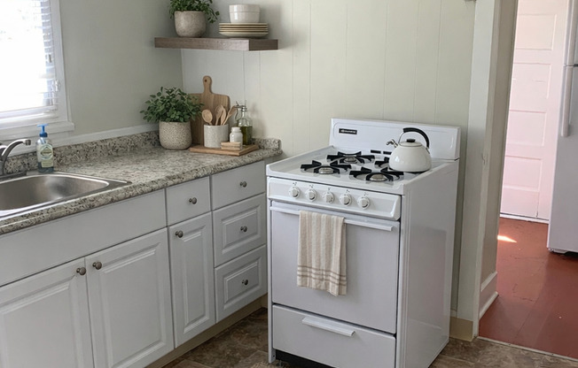 5013-5019 Narragansett Avenue