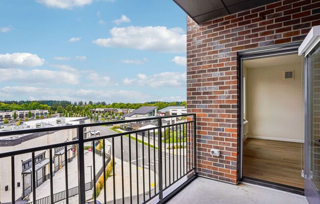 2 beds, 2 baths, 938 sqft, $2,325, Unit 215