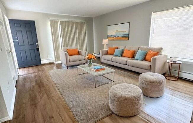 4502 PICTURESQUE CIR