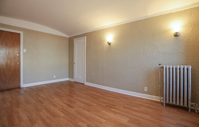 1061 ROSEMONT