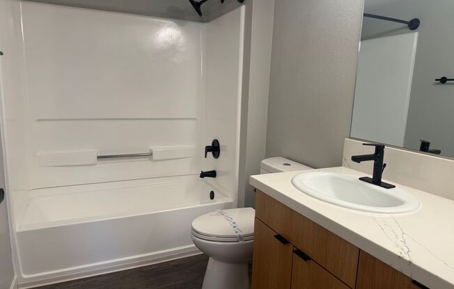 2 beds, 2 baths, 986 sqft, $2,695, Unit 82