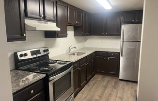 2 beds, 1 bath, 800 sqft, $1,434, Unit 201N