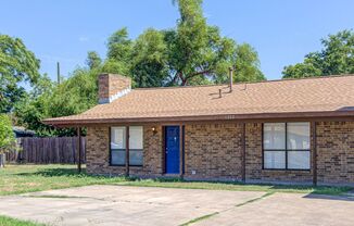 1202 Westcott Dr