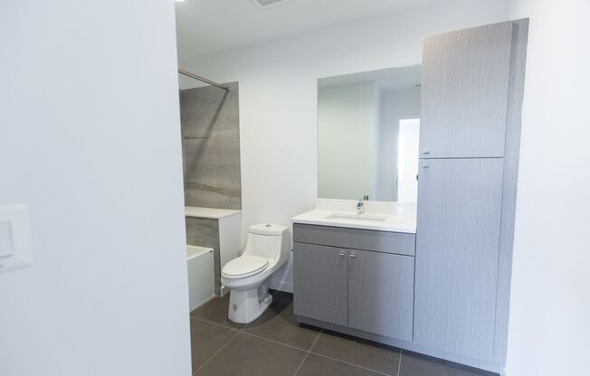 2 beds, 2 baths, 1,050 sqft, $2,475, Unit 310