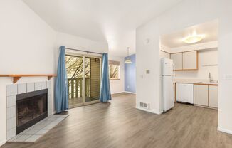 Charming 1 Bedroom Condo in Kenmore with Parking