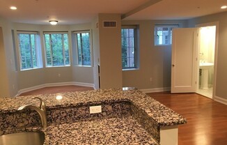 1 bed, 1.5 baths, 832 sqft, $3,600, Unit C601