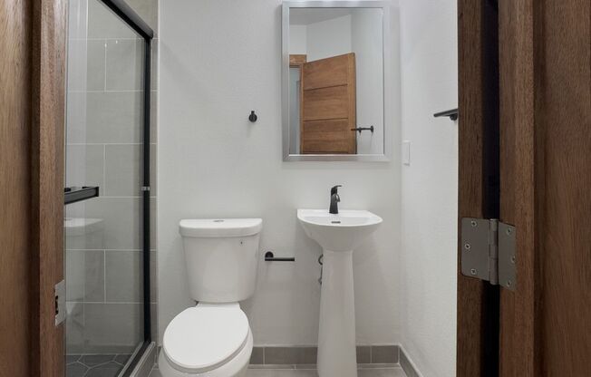 2 beds, 2 baths, 750 sqft, $2,900, Unit SW_A