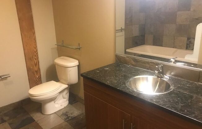 2 beds, 1 bath, 1,054 sqft, $1,800, Unit 207