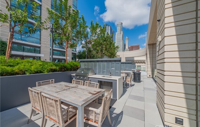 1 bed, 1 bath, 711 sqft, $2,800, Unit 1414