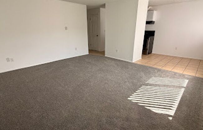 1 bed, 1 bath, 700 sqft, $1,550, Unit 212