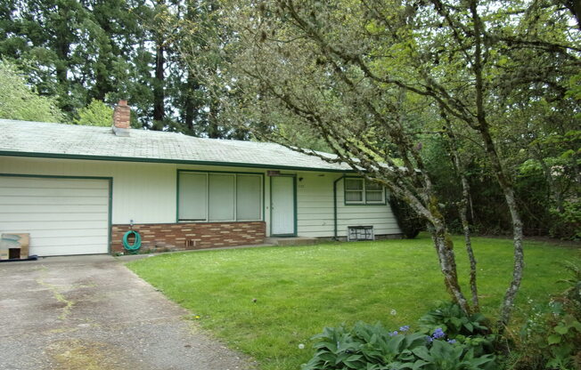 186-03 - Stamm Place Duplex