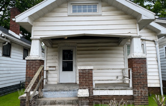 1021 JEFFERSON AVE