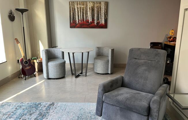 Fantastic Downtown Condo