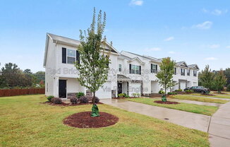 4 beds, 2.5 baths, 1,616 sqft, $1,995