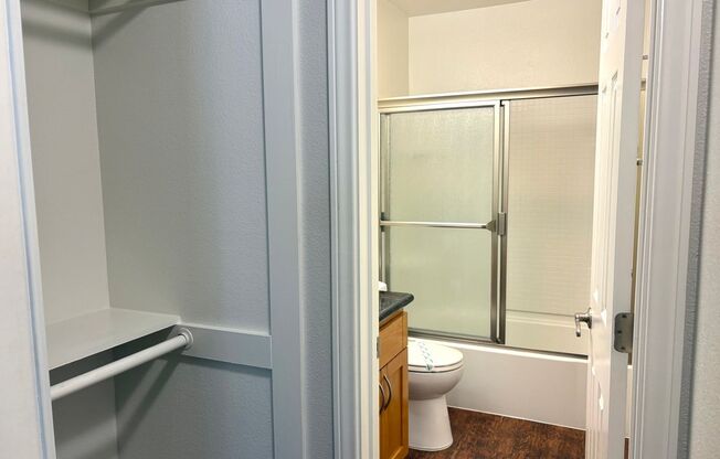 1 bed, 1 bath, 736 sqft, $2,150, Unit D039