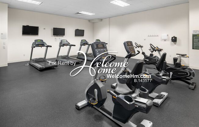 2 beds, 3 baths, $3,200, Unit Unit 104
