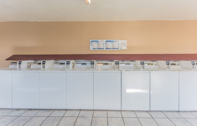 Rancho Alvarado laundry room