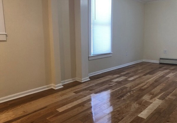 58 60 BRACKENBURY ST