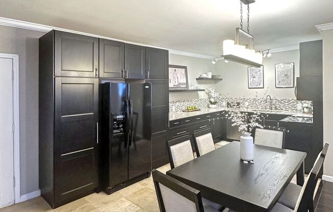 Luxury High-Rise Living at Turtle Creek – Chic 3BR Condo with Premium Amenities