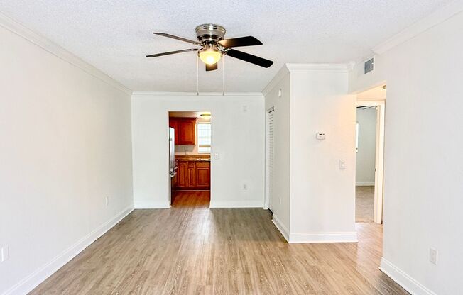 2 beds, 1 bath, 740 sqft, $1,575