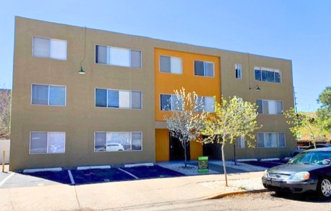 1 bed, 1 bath, 584 sqft, $835, Unit Unit 103