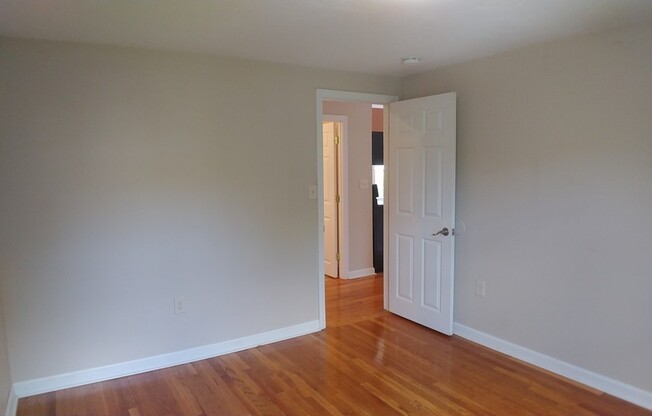 2 beds, 1.5 baths, 1,200 sqft, $2,000, Unit 3