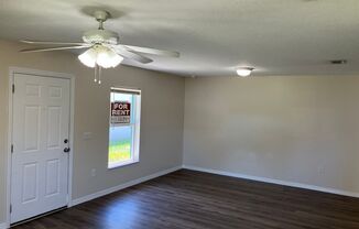 3 beds, 1 bath, $1,495