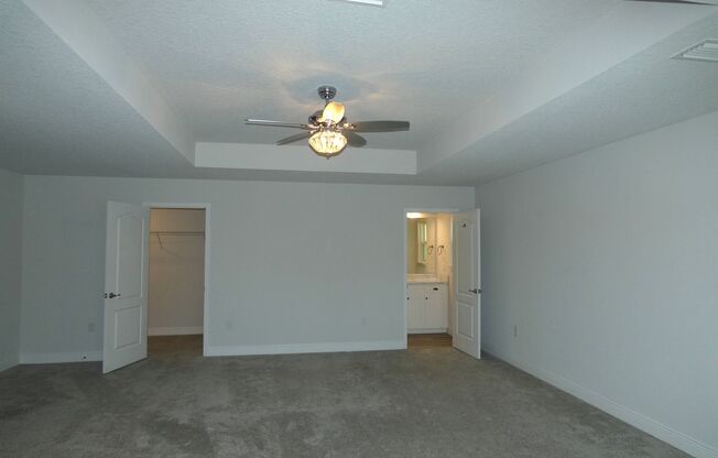 3 beds, 2 baths, $1,950