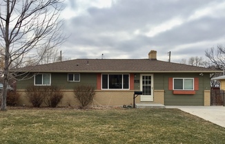 Remodeled Ranch in East Old Town Longmont!