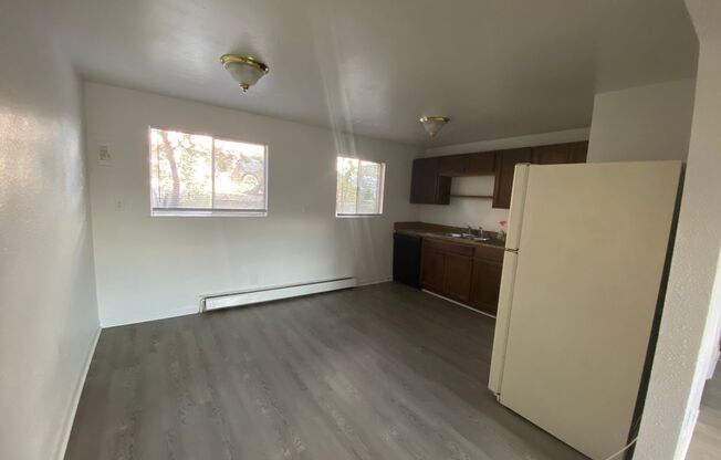 2 beds, 1 bath, 675 sqft, $899