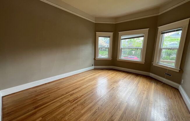 3807 NE Cleveland Avenue ~ Elegant Vintage Home!