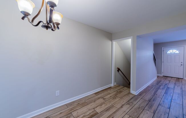 4 beds, 2 baths, 1,500 sqft, $1,995, Unit 712HCO
