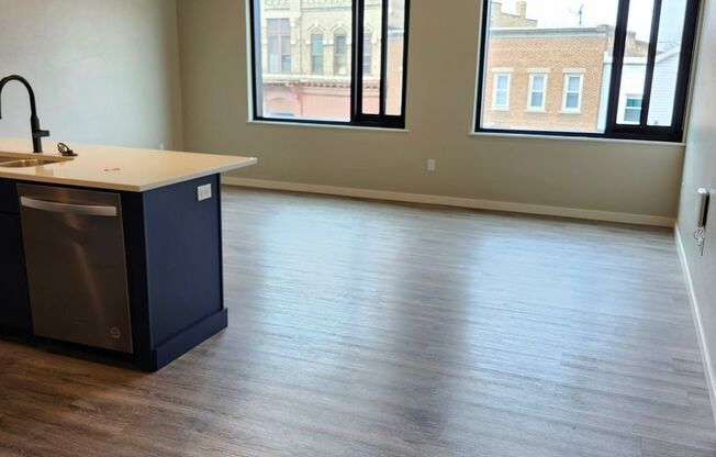1 bed, 1 bath, 575 sqft, $1,325, Unit 209
