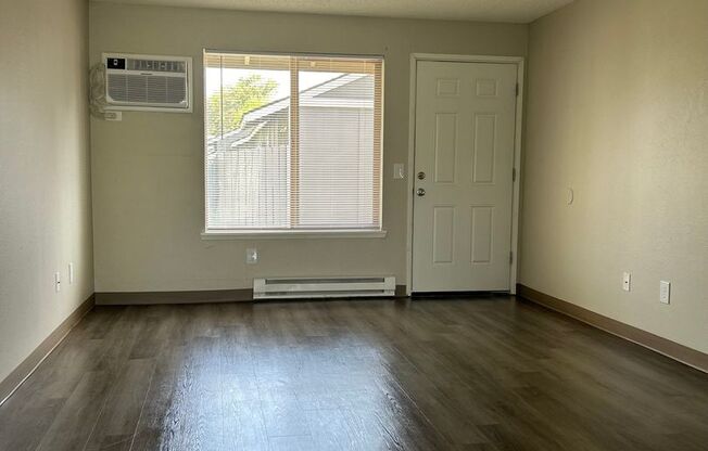 2 beds, 1 bath, 675 sqft, $1,425, Unit 39