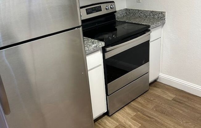 1 bed, 1 bath, $1,200, Unit 2416-24