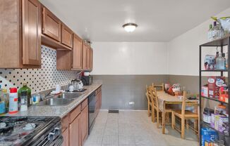 2 beds, 1 bath, 1,000 sqft, $1,595, Unit Unit 1