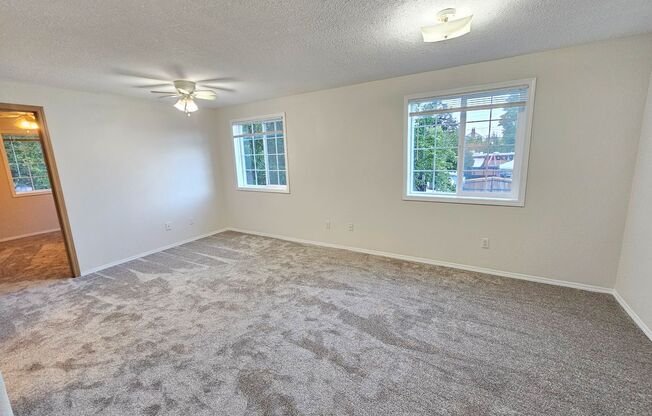 423 SE 143rd Avenue