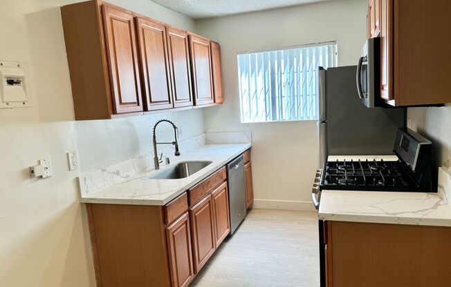 1 bed, 1 bath, 710 sqft, $2,299, Unit 08