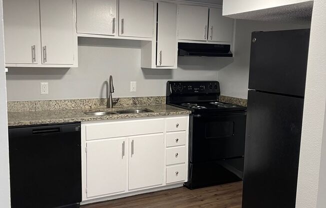 Studio, 1 bath, 483 sqft, $799