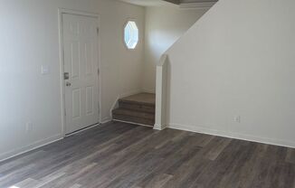 3 beds, 2.5 baths, $1,600, Unit 221