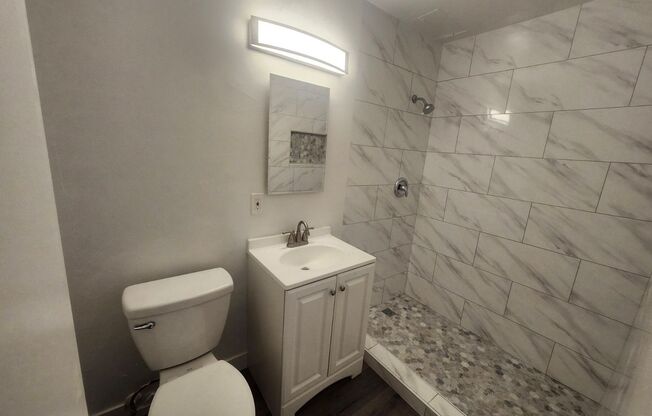 M-5729/5731 California Ave 7 Units