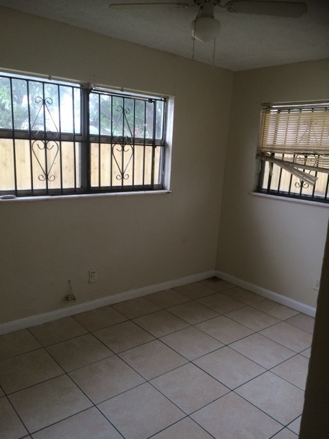 3 beds, 2 baths, $2,224