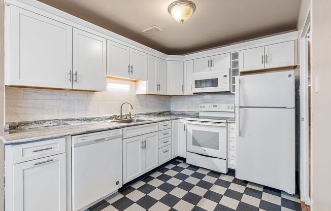 1 bed, 1 bath, $1,700, Unit # 101