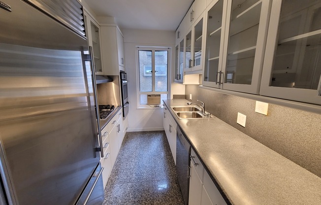2 beds, 2 baths, 1,464 sqft, $13,200, Unit 16D
