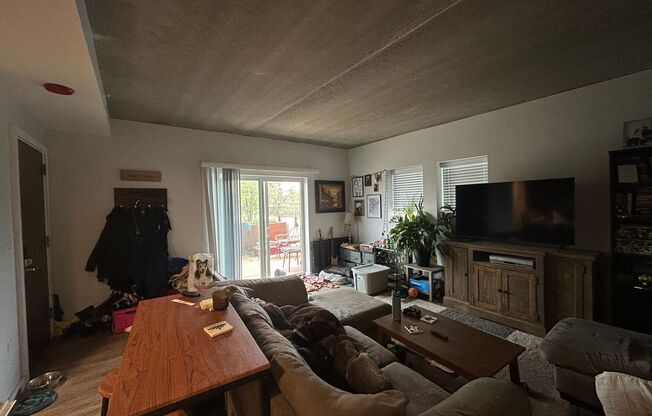 1 bed, 1 bath, 651 sqft, $2,100, Unit 802